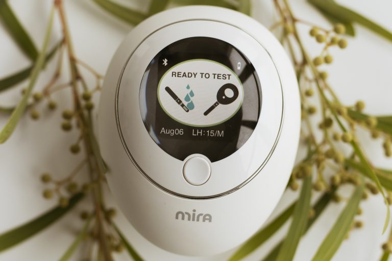 A Complete Guide to Testing with Mira Fertility Plus